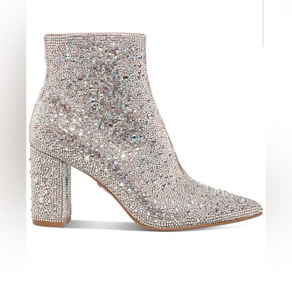 BETSEY JOHNSON CADY BOOTS BRAND NEW - NEVER WORN ! - Picture 4 of 9